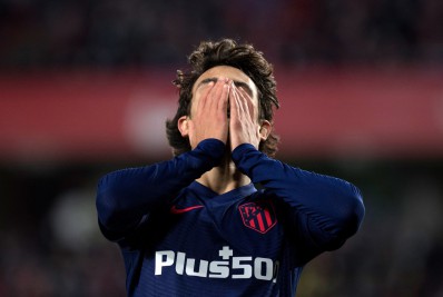 Atlético de Madrid sofre virada do Granada e fica longe dos líderes no Espanhol