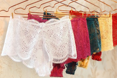 Cores, alimentos e banhos: 