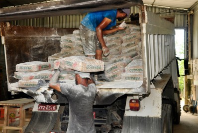 Magé auxilia centenas de agricultores em compra compartilhada de insumos