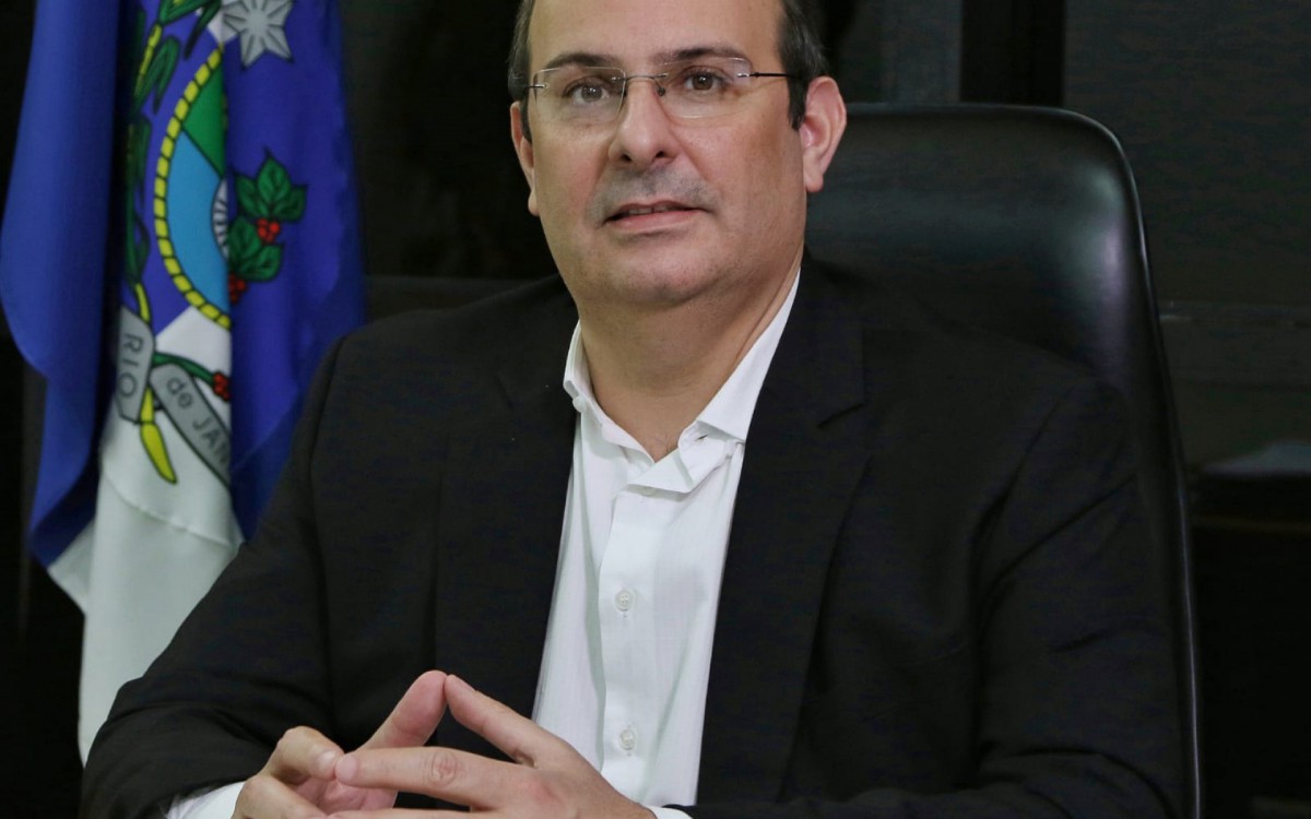 Alexandre Valle é secretário de estadual de Educação - Divulgação 