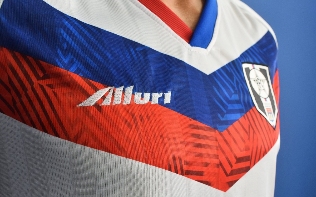 Uniforme 1 &eacute; inspirado em hist&oacute;rico uniforme do Lyon da d&eacute;cada 1950