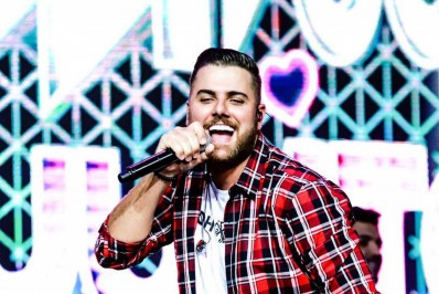 Zé Neto, da dupla Zé Neto e Cristiano, fratura três costelas