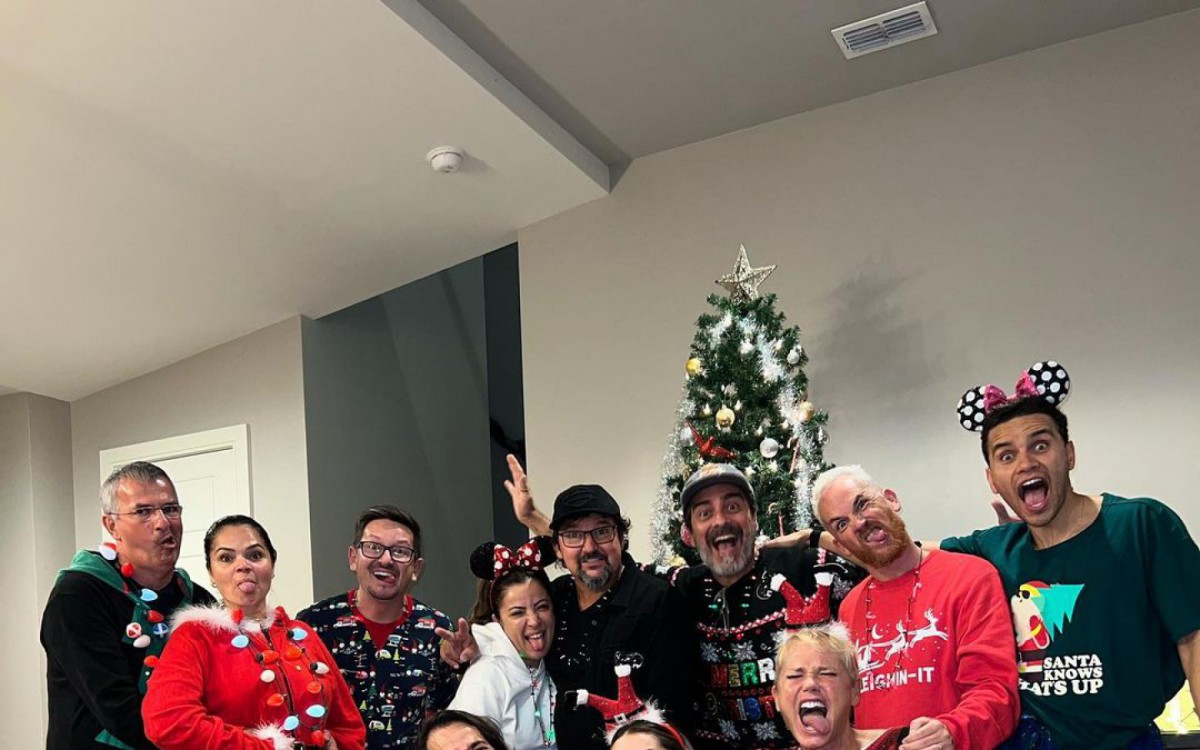 Sasha abre o álbum de fotos do Natal com Xuxa, Bruna Marquezine e família