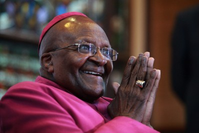 Desmond Tutu foi 'uma fonte de inspiração para gerações', diz secretário-geral da ONU