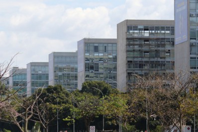 Servidores aposentados do Executivo Federal têm até sexta para fazer prova de vida