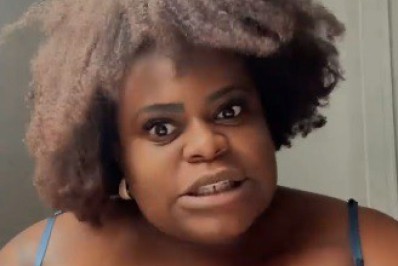 'Ruindade', diz Jojo Todynho sobre arranhão em Jaguar