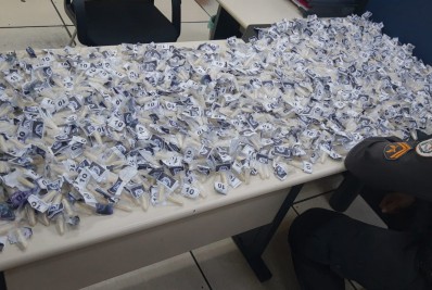 Polícia apreende cocaína escondida em área de mata no Duarte da Silveira