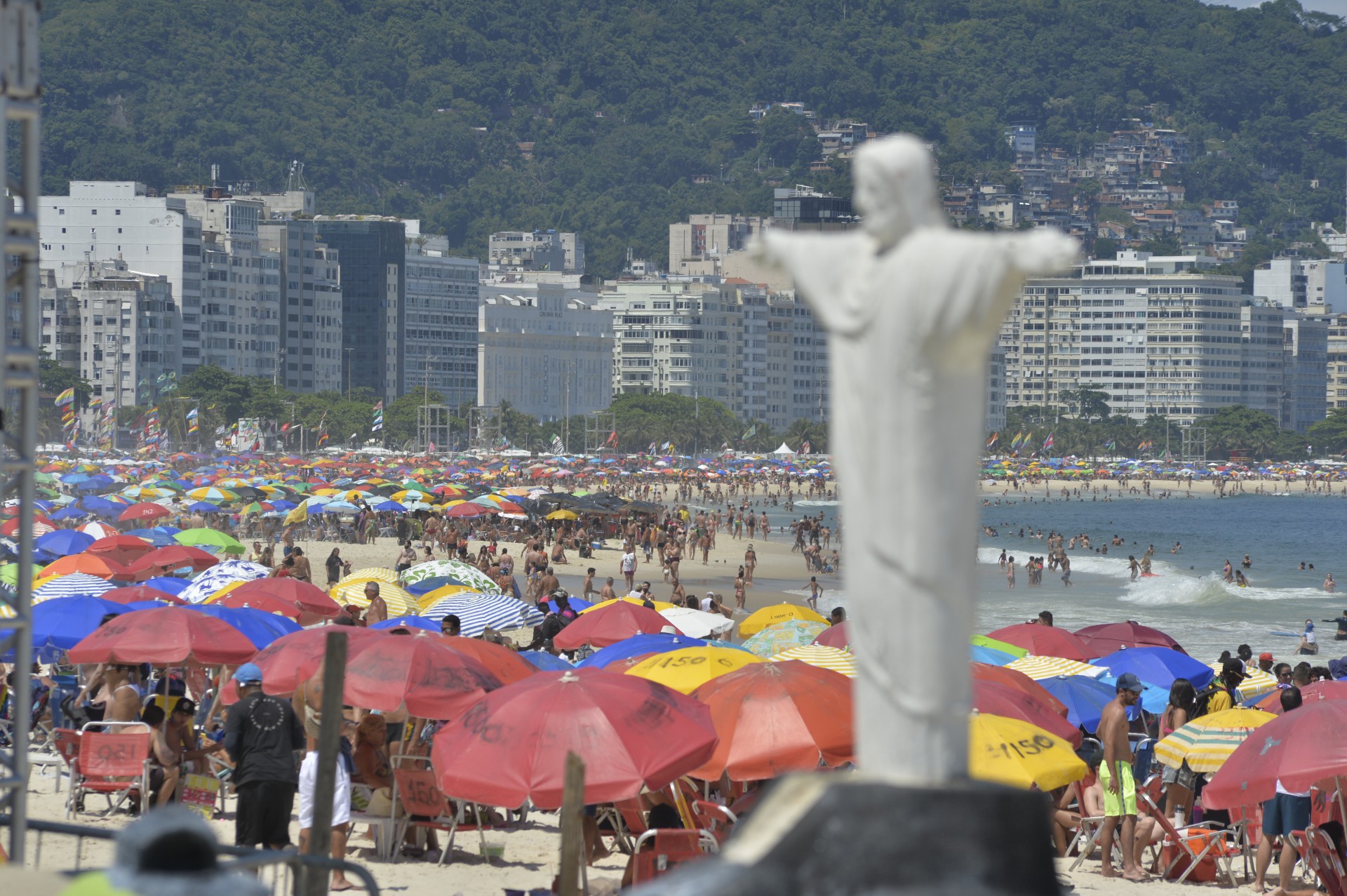 Apesar da pandemia, expectativa para o R&eacute;veillon no Rio de Janeiro &eacute; alta - F&aacute;bio Costa / Ag&ecirc;ncia O Dia                          