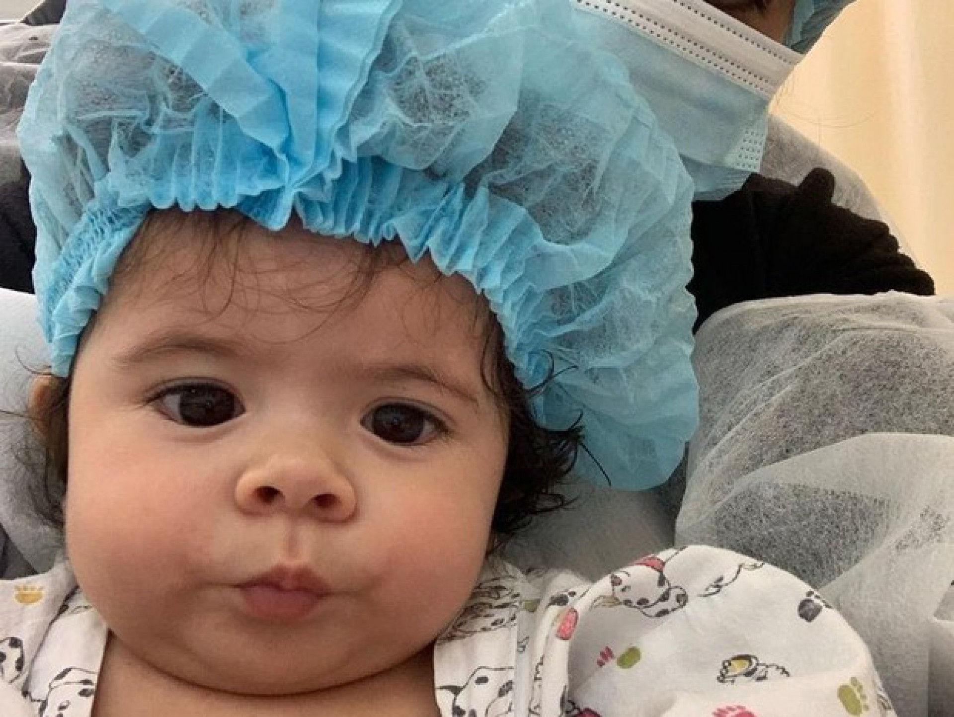 Laura, de 7 meses, filha de Abicieli Silveira, tio de Marília Mendonça, passa por cirurgia no coração - Reprodução Internet