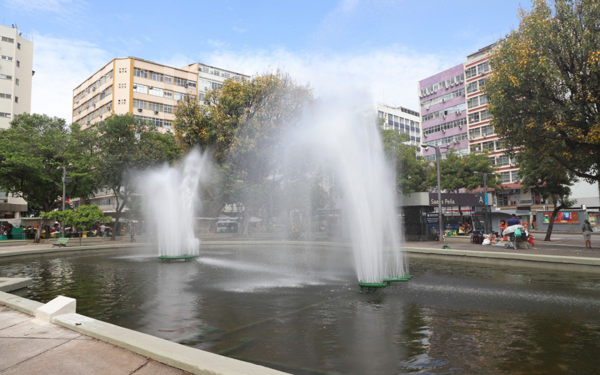 Equipe da Gerência de Monumentos e Chafarizes foi responsável pela restauração - ALEXANDRE MACIEIRA