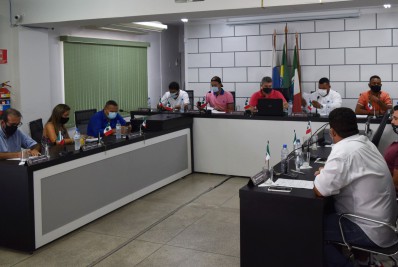 Câmara aprova orçamento para 2022 e encerra trabalhos legislativos