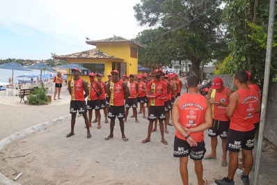 Guarda-Vidas de Búzios tem efetivo reforçado para o Verão 