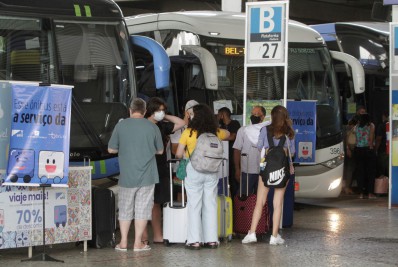 Movimento em rodoviárias se aproxima de período pré-pandemia neste final de ano