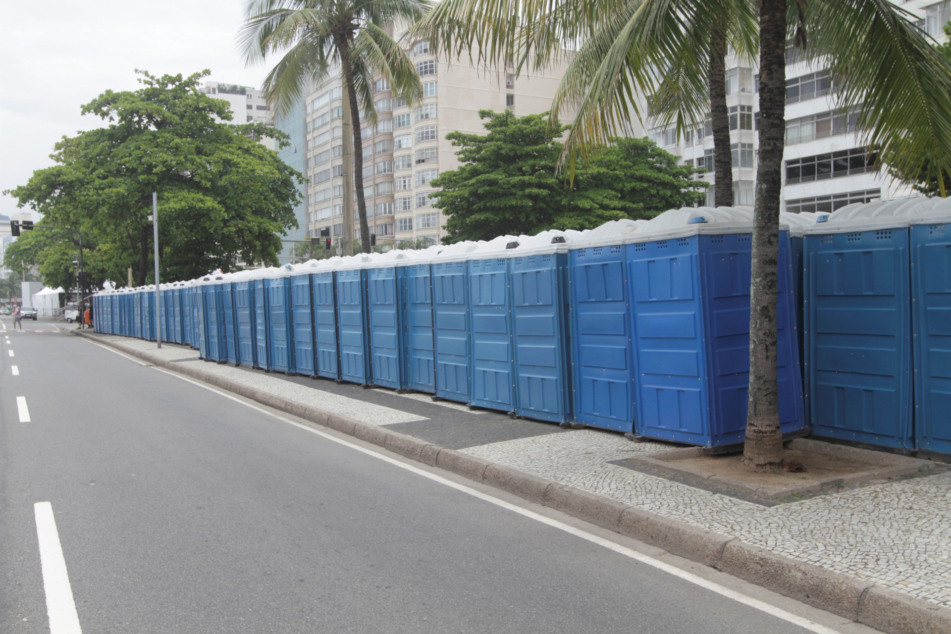 Preparação para o Réveillon em Copacabana - Marcos Porto / Agência O Dia