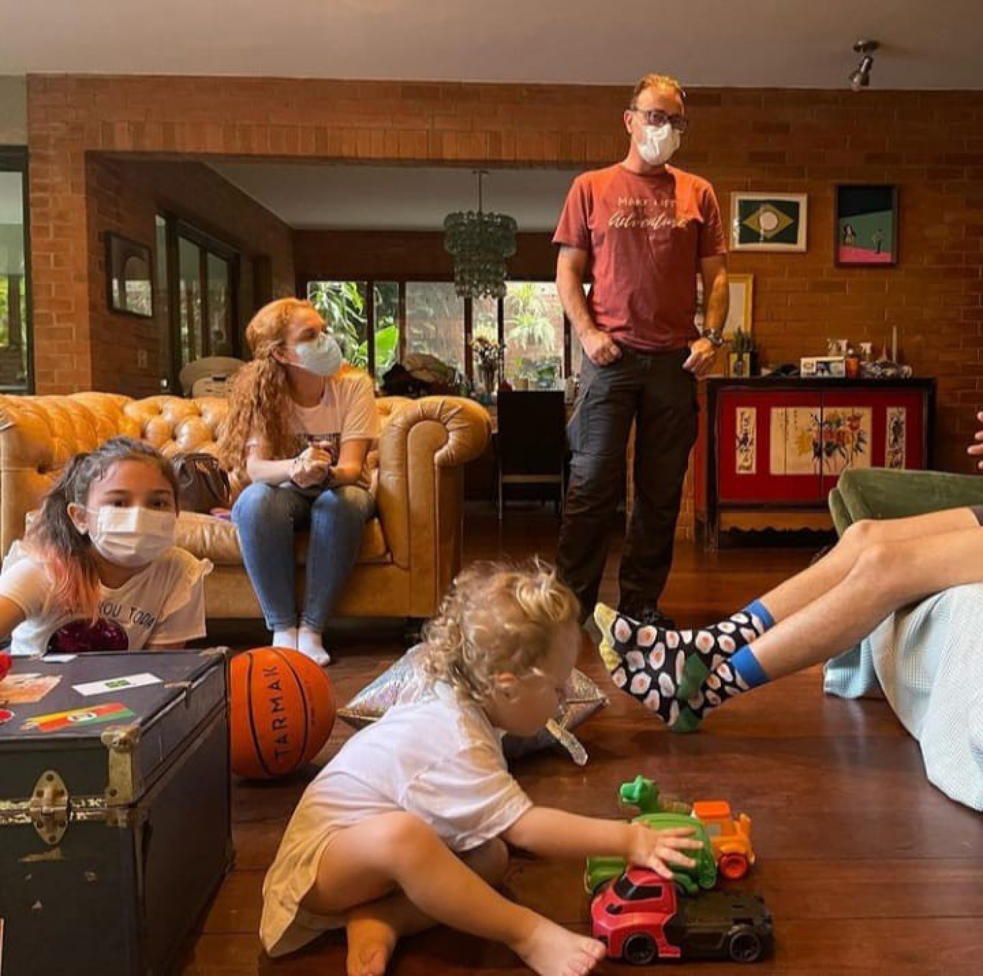 Letícia Colin compartilha sua intimidade com os seguidores - Reprodução/Instagram