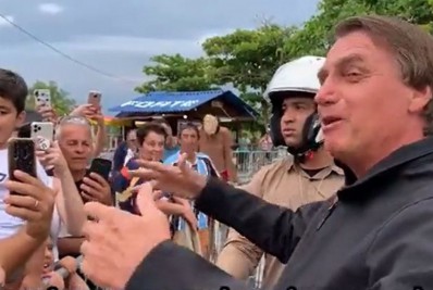 Bolsonaro ironiza panelaço previsto pela oposição para esta sexta-feira