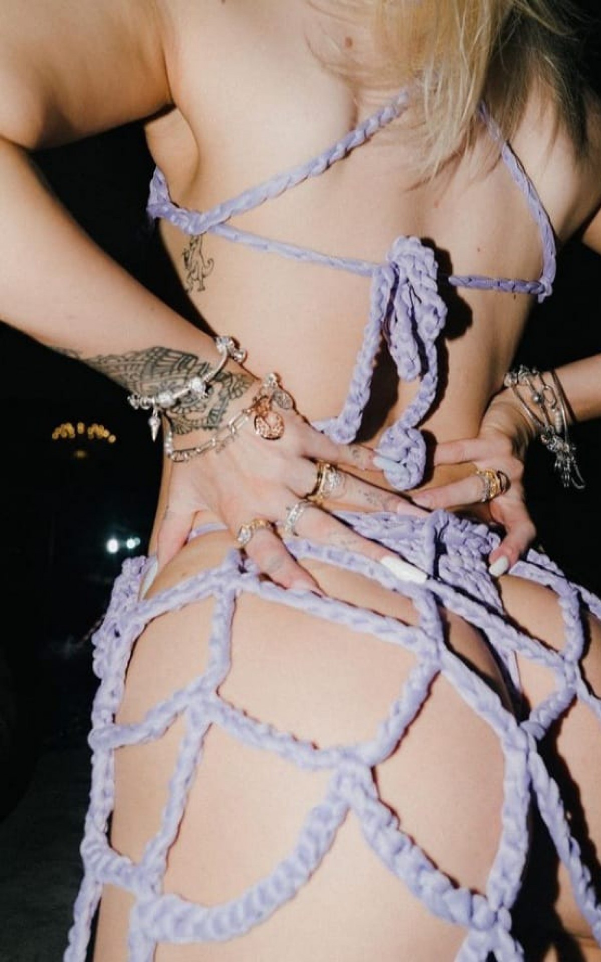 Lu&iacute;sa Sonza escolhe look ousado para o ano novo 