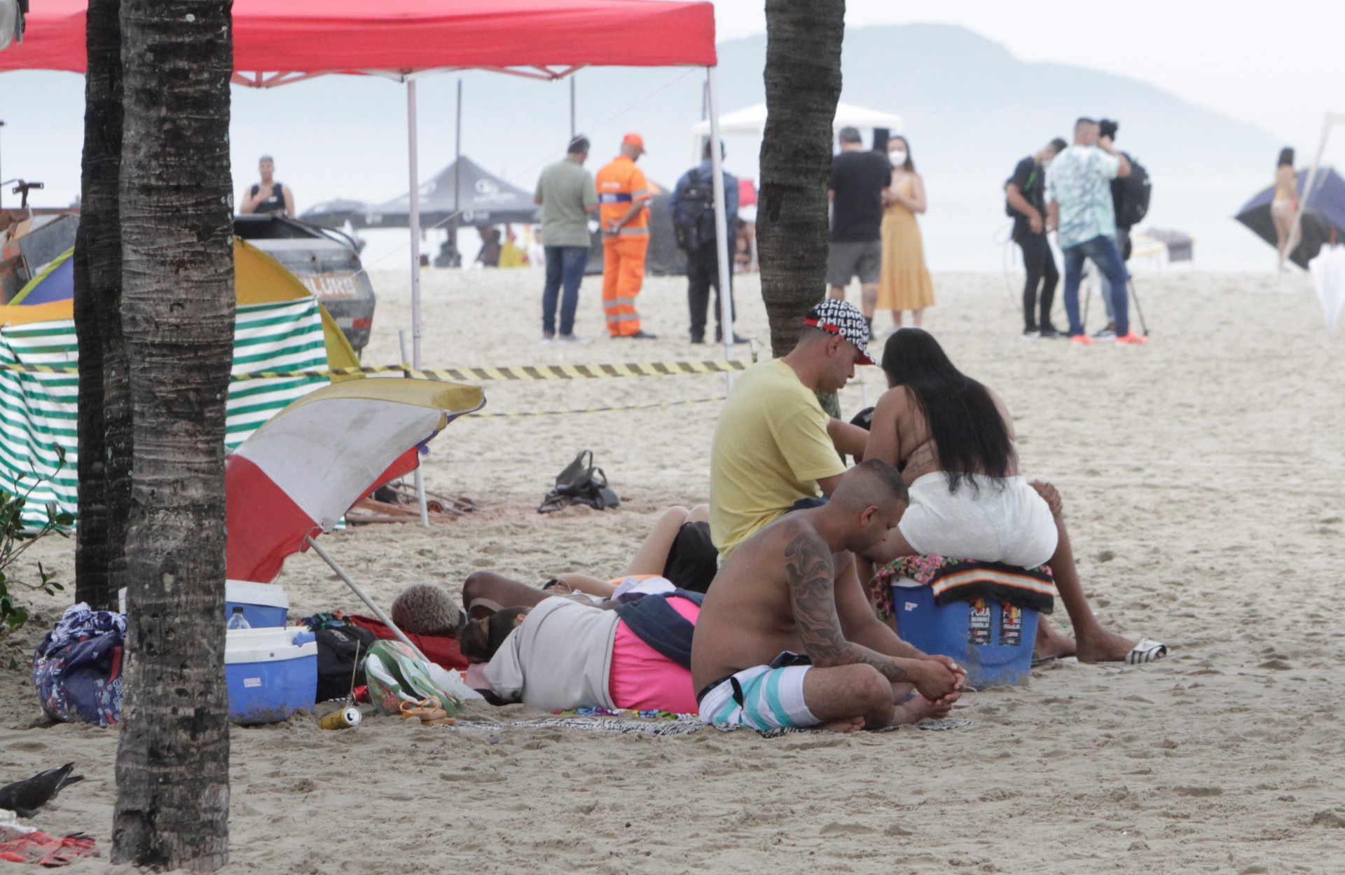 Movimenta&ccedil;&atilde;o na praia de Copacabana no primeiro dia do ano - Marcos Porto/Agencia O Dia