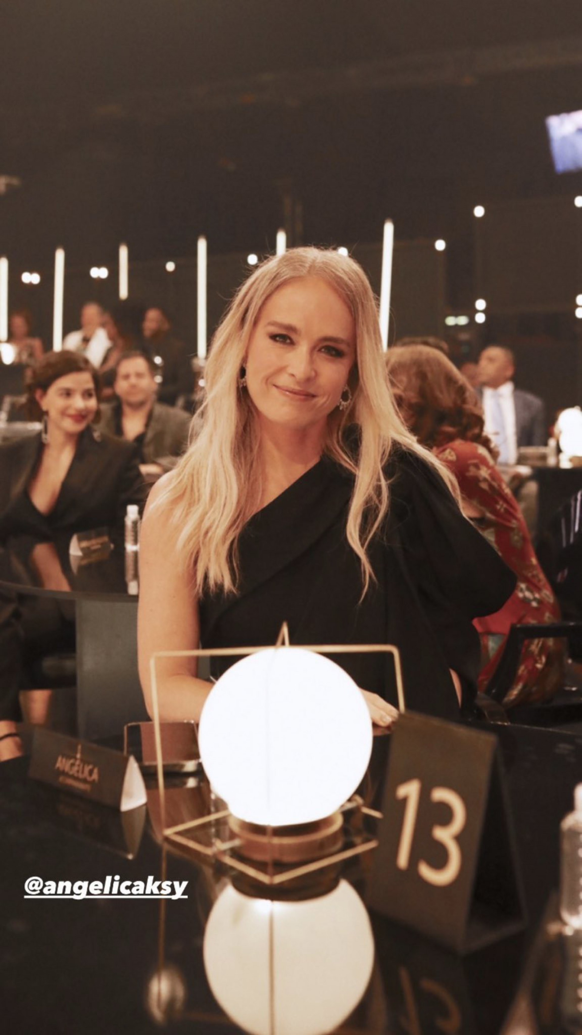 Angélica participou da premiação 'Melhores do Ano', da TV Globo, neste domingo - Reprodução Internet