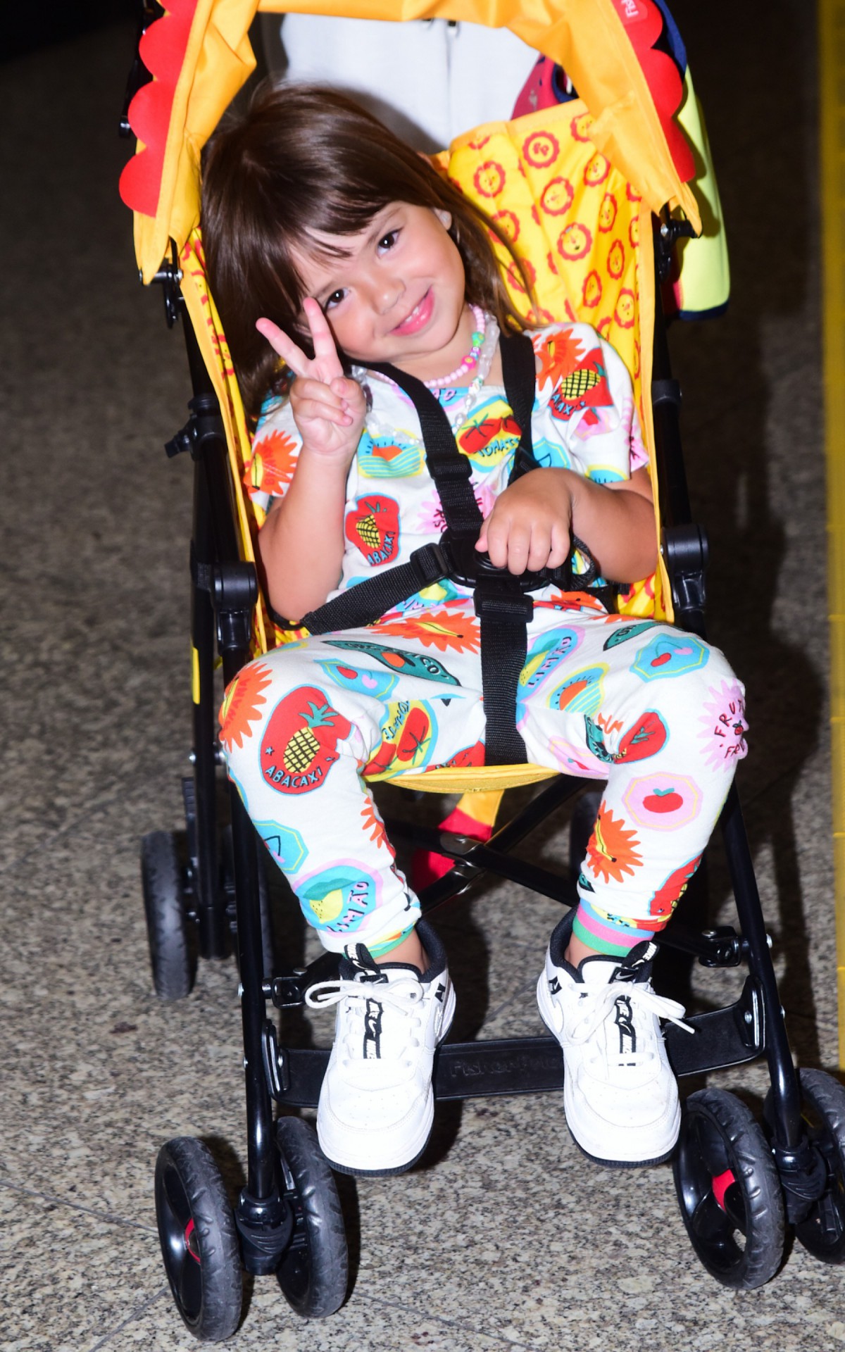 Zoe, filha de Sabrina e Duda