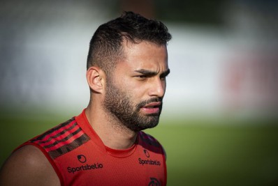 Thiago Maia será titular no Flamengo contra o Bangu