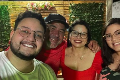 'Não espere para dizer que ama', diz mãe do cantor Maurílio em desabafo
