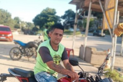 'Parece que ele evaporou', diz familiar sobre mototaxista desaparecido em Belford Roxo