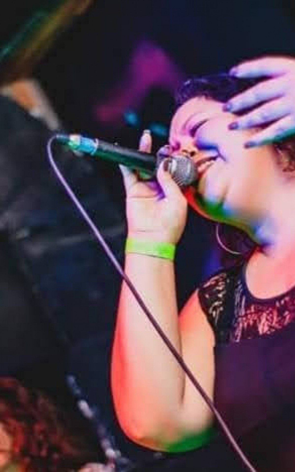 Bia Gomes est&aacute; na programa&ccedil;&atilde;o do Fetival no dia 15 de janeiro