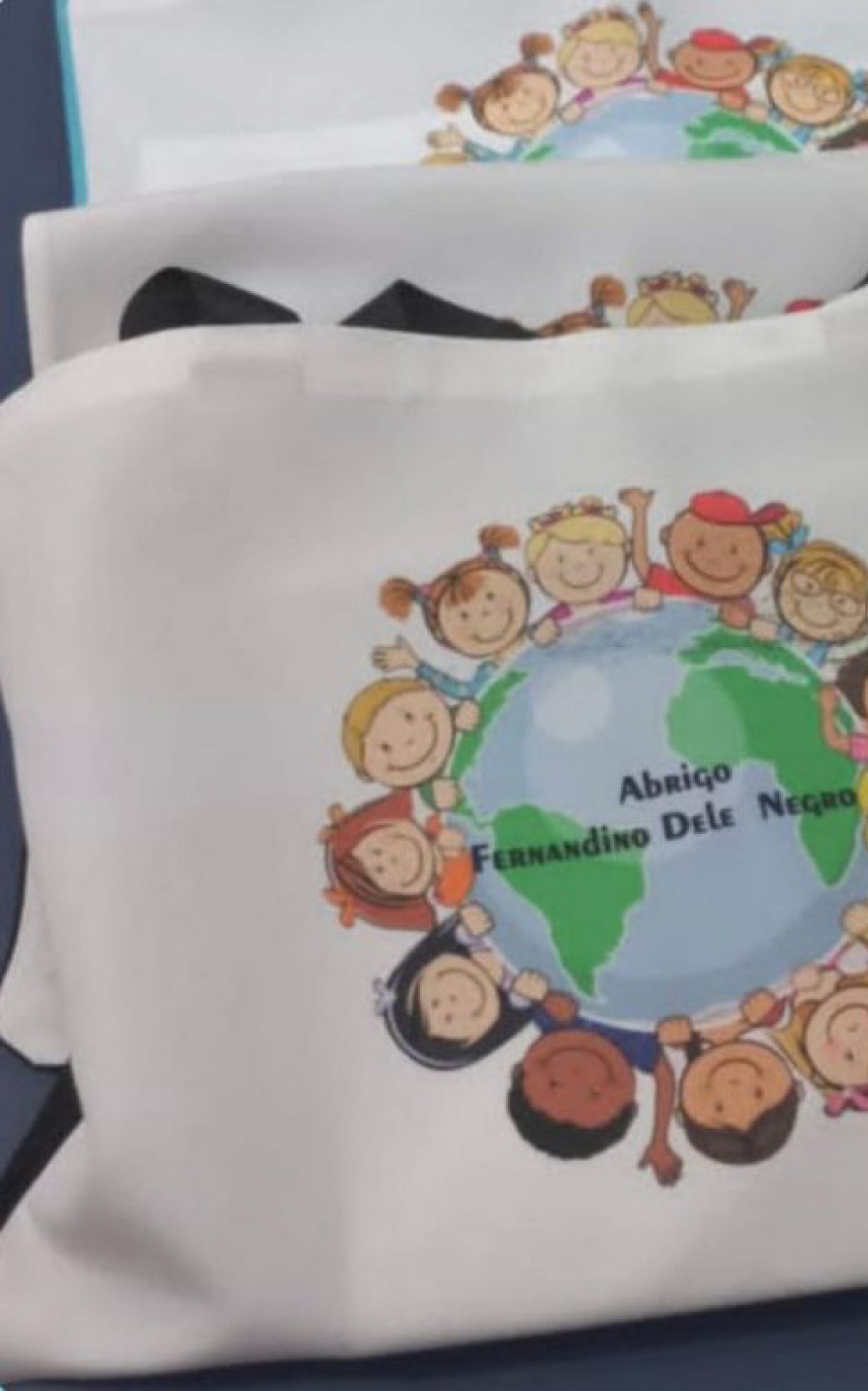 As crian&ccedil;as dos abrigos Padre Arthur Hartman e Fernandino Del Negro, est&atilde;o participando da col&ocirc;nia de f&eacute;rias 