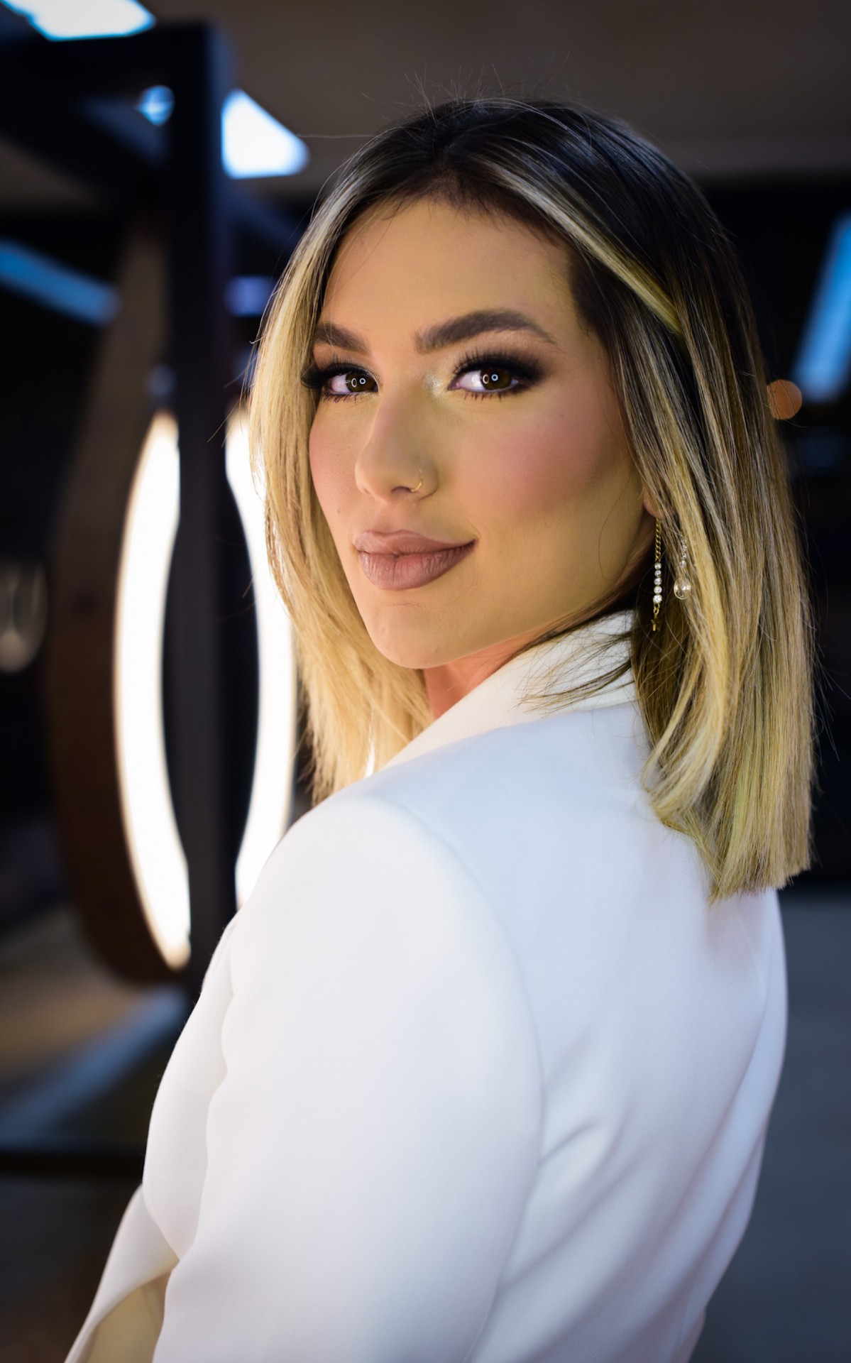 Virg&iacute;nia Fonseca passa por transforma&ccedil;&atilde;o e adota cabelos mais curtos para come&ccedil;ar 2022