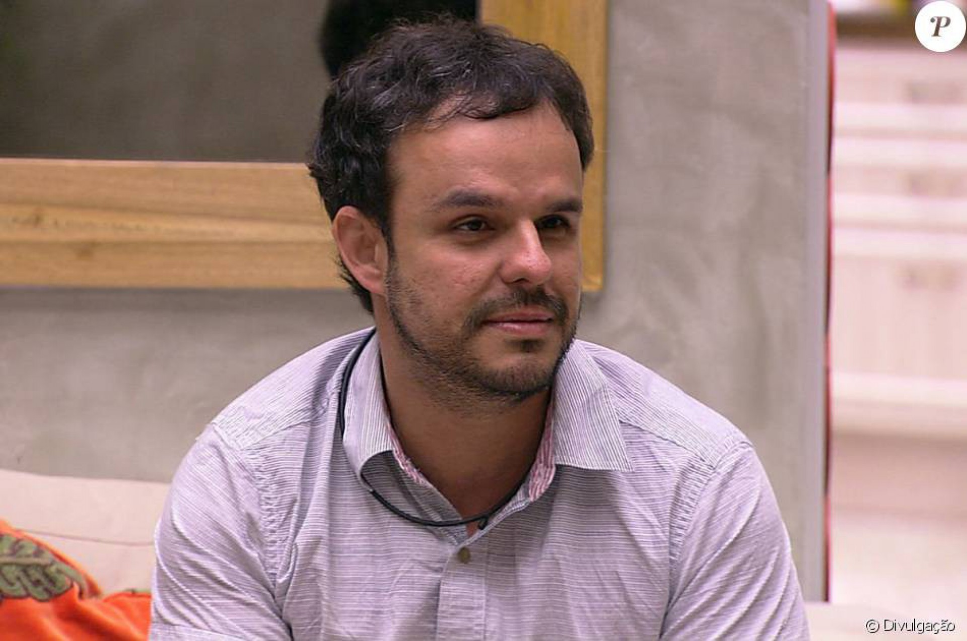 Ao vivo, Adrilles revela tamanho do pênis - Reprodução