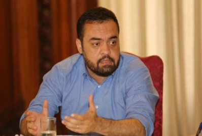 Castro anuncia novo calendário de pagamento de servidores ativos, inativos e pensionistas do Rio