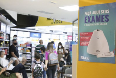 Demanda por testes de farmácia de covid-19 tem aumento expressivo
