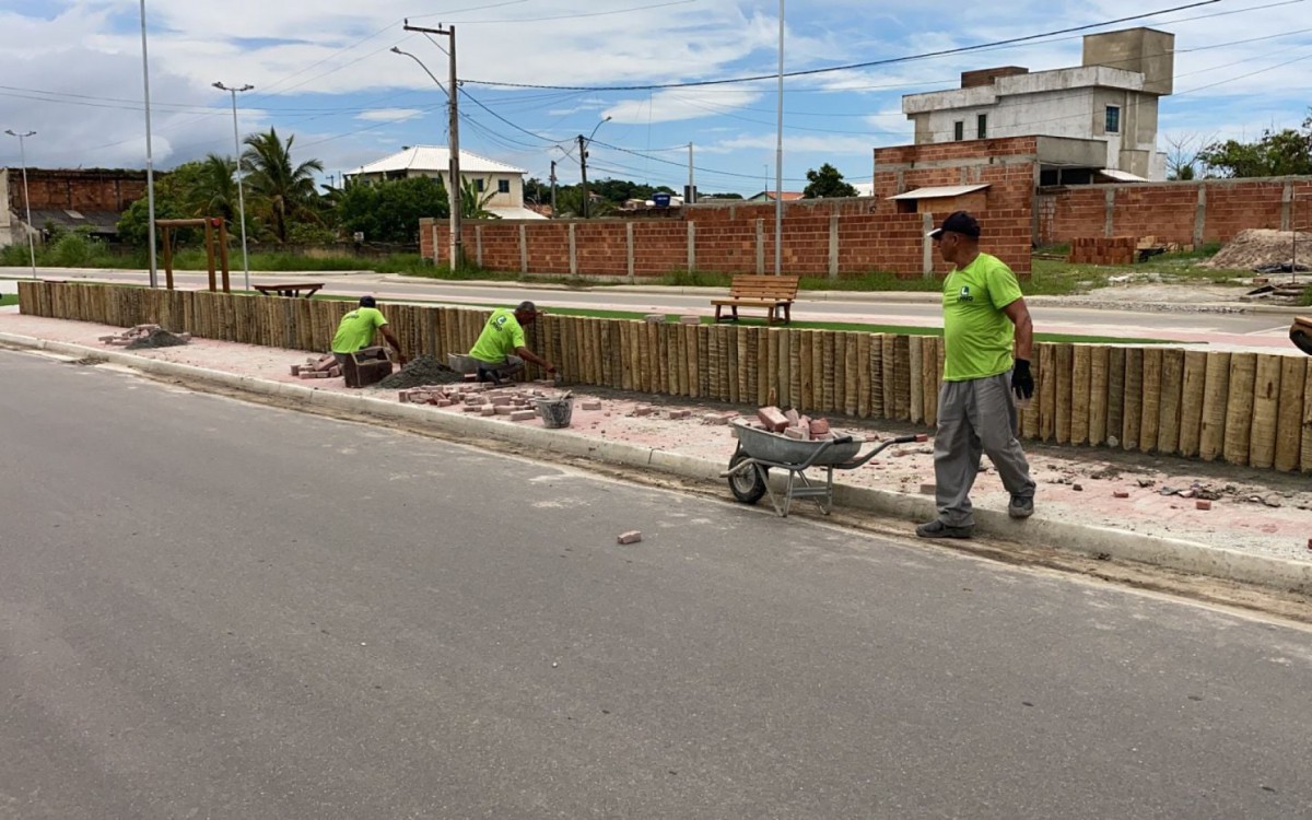 Ruas de Saquarema recebem servi&ccedil;os de manuten&ccedil;&atilde;o e revitaliza&ccedil;&atilde;o