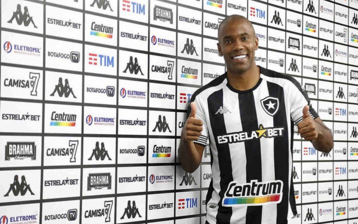 Botafogo anuncia contratação do meia Fabinho - Foto: Vitor Silva/Botafogo
