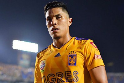 Zagueiro mexicano é acusado pela mãe de ser mandante do assassinato da irmã