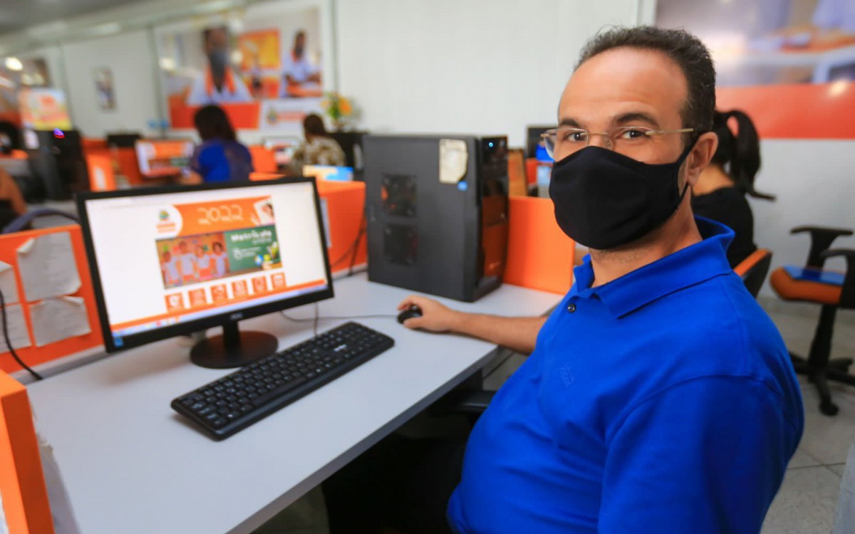 O secret&Atilde;&Acirc;&iexcl;rio Denis Macedo destacou que nenhuma crian&Atilde;&Acirc;&sect;a ou adolescente em idade escolar ficar&Atilde;&Acirc;&iexcl; fora da sala de aula