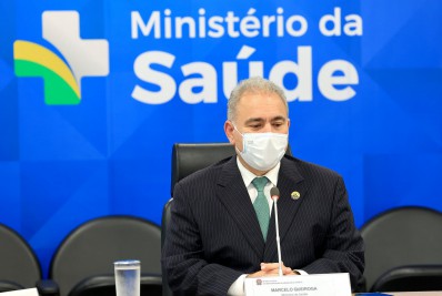 Ministro da Saúde afirma que país ainda não atingiu pico da variante Ômicron