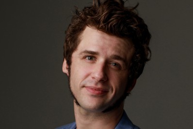 Gil Coelho nos encanta com seu novo sotaque em Nos tempos do Imperador