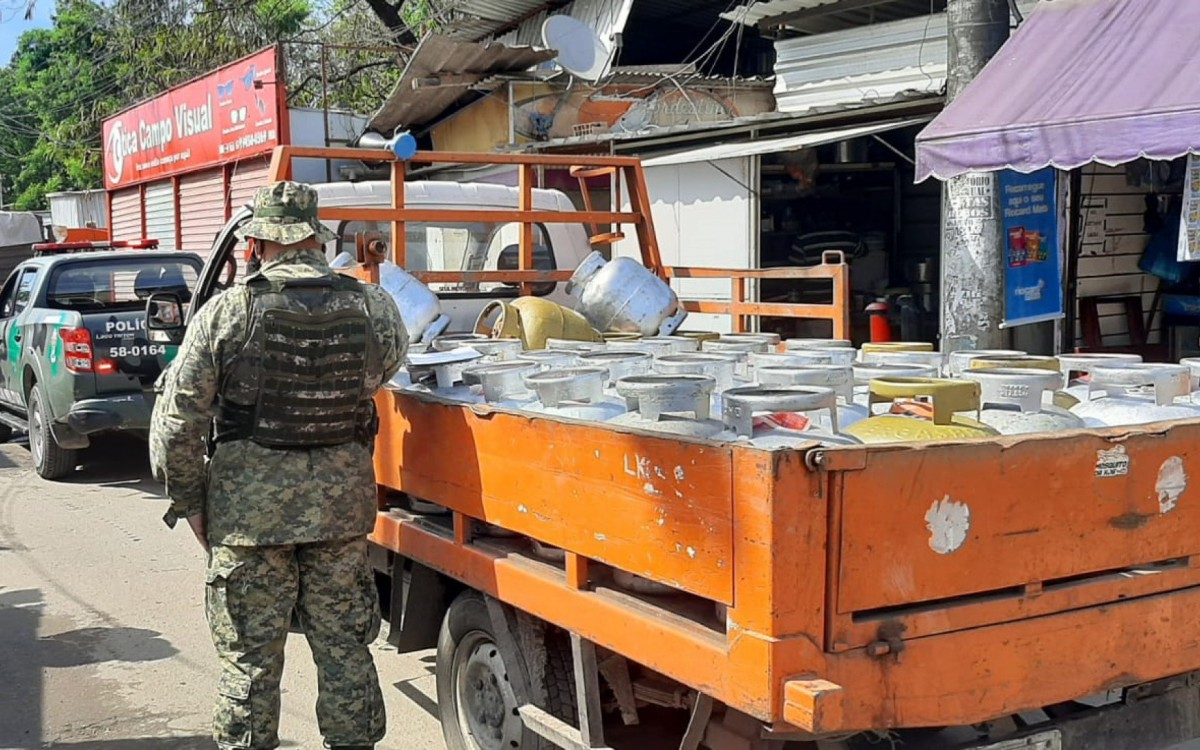 Pol&iacute;cia Militar realizou a&ccedil;&otilde;es contra mil&iacute;cias no Rio de Janeiro nesta sexta-feira (14)