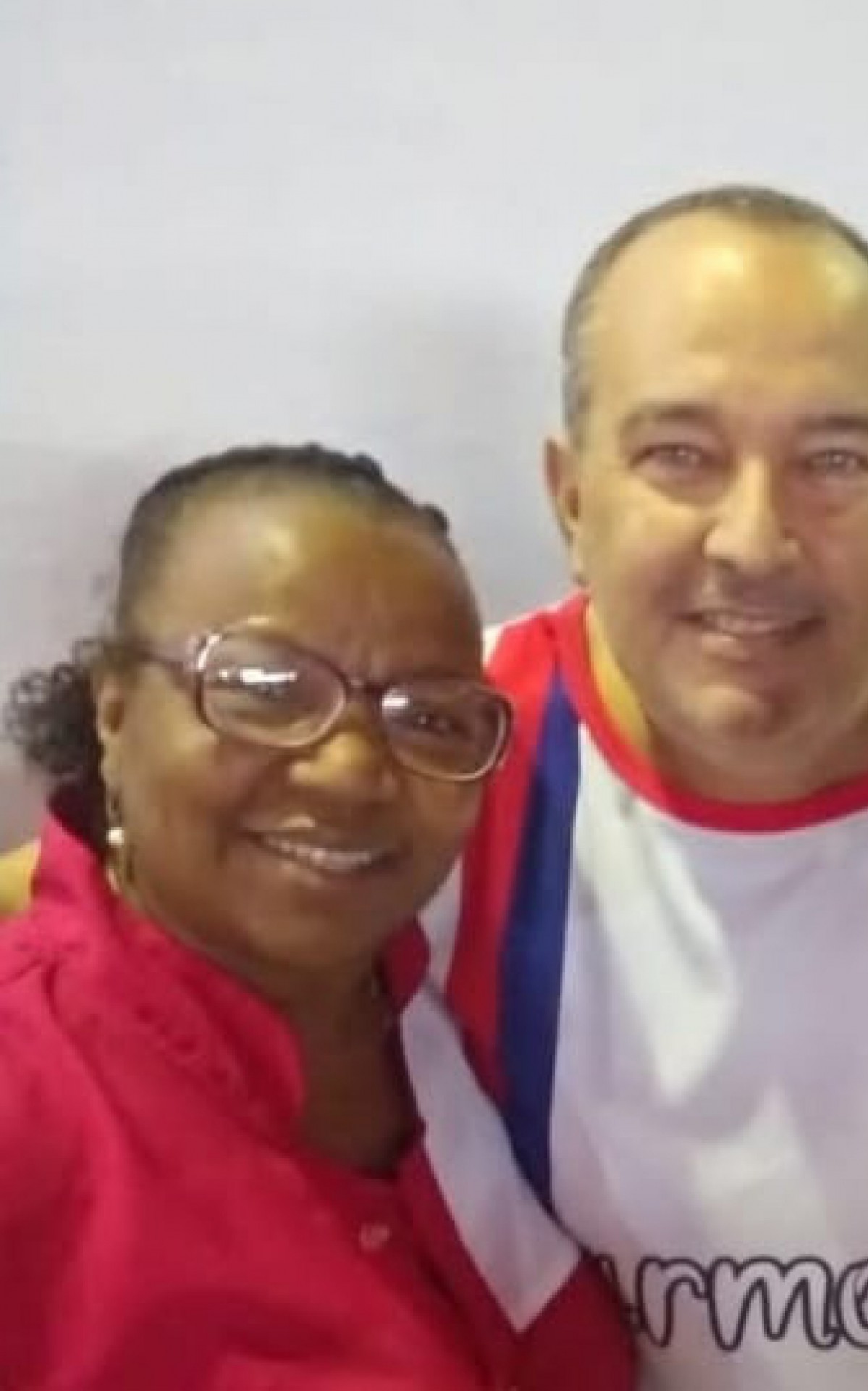 Maur&iacute;cio Carim com a presidente de ala, Mercedes Cardoso