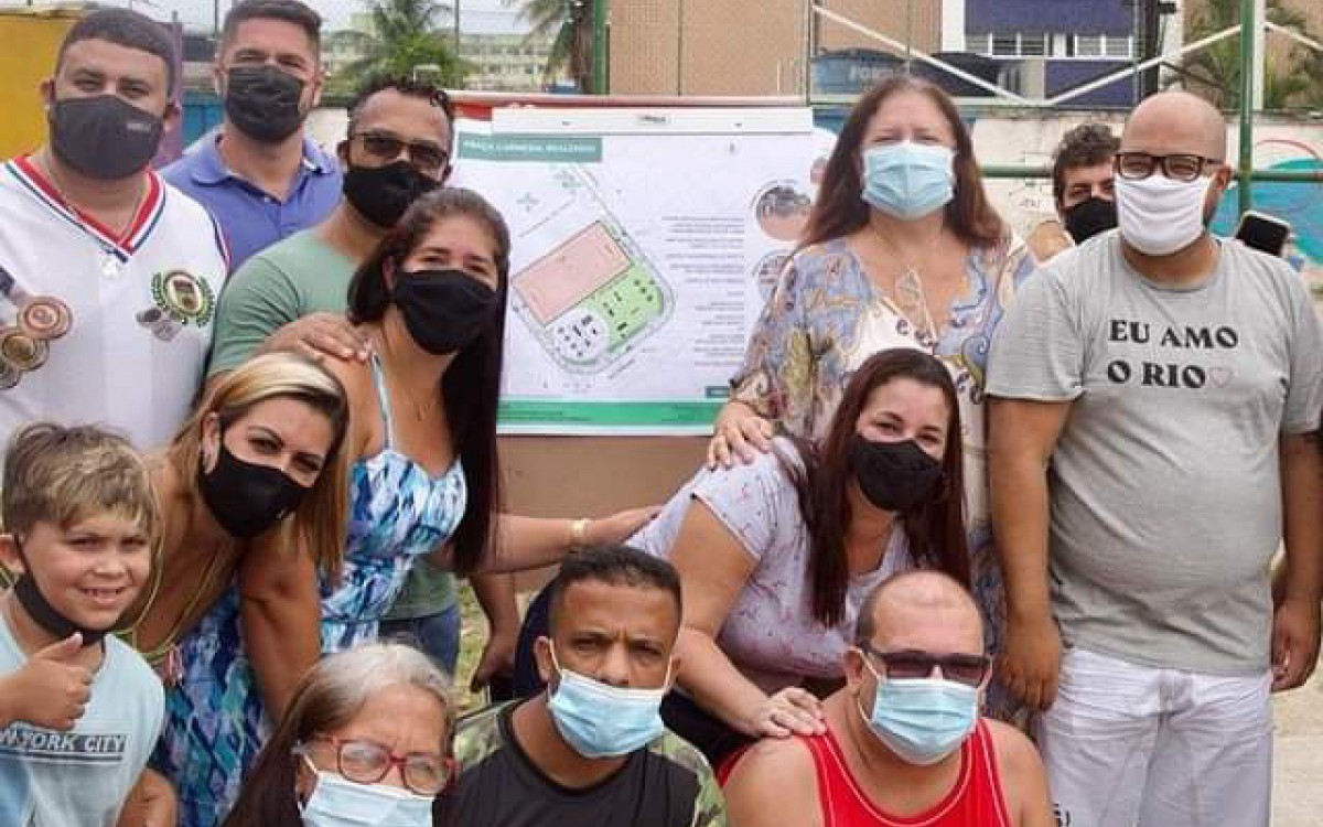 Pra&ccedil;a Novo Horizonte, em Bangu