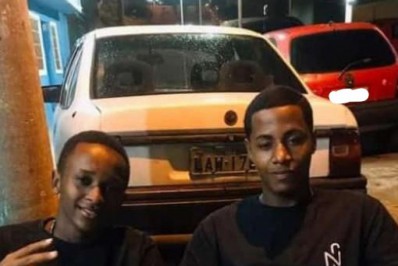 Após 1 mês, famílias ainda convivem com agonia e incertezas em busca de  adolescentes sumidos na Baixada