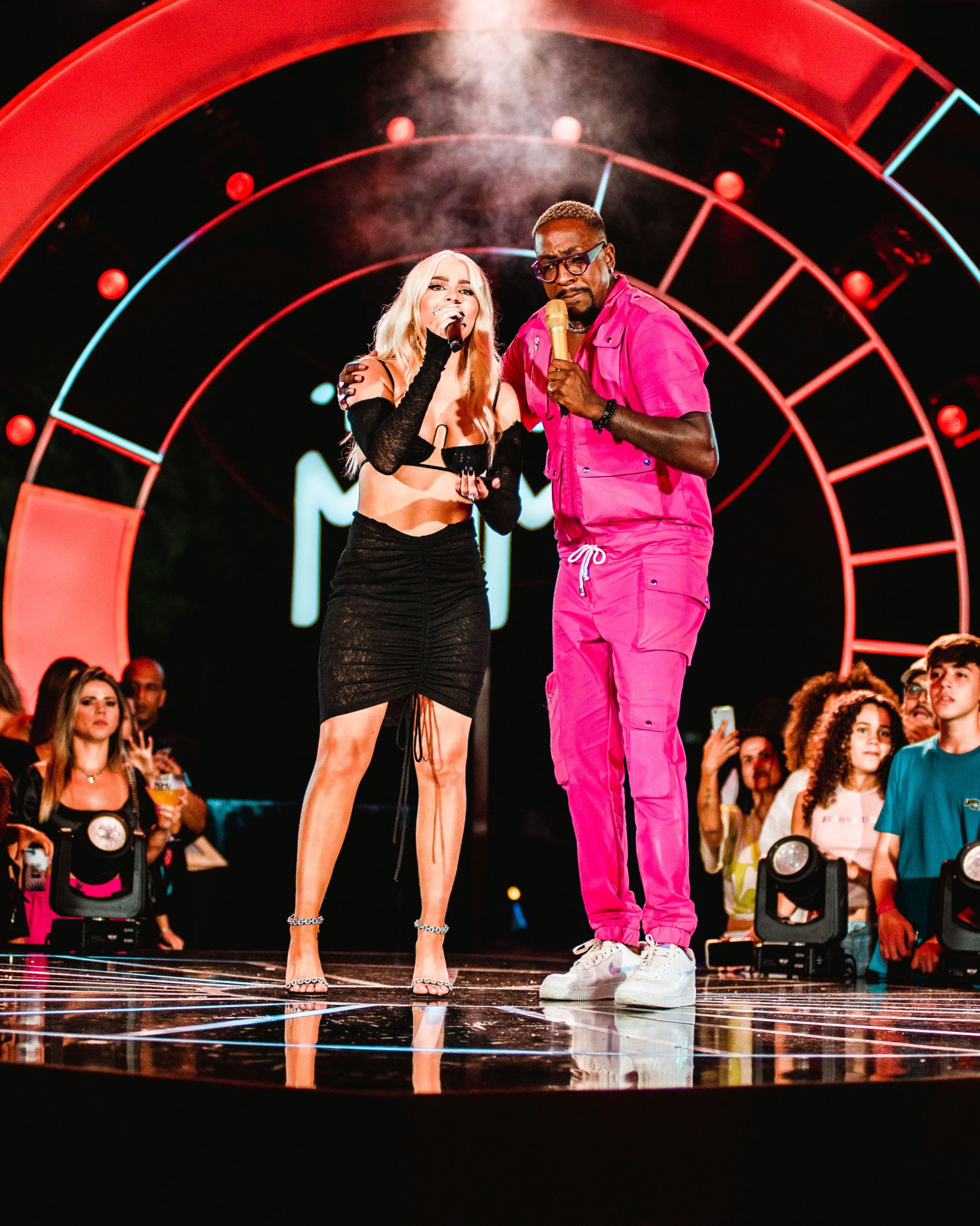 Mumuzinho e Luisa Sonza na gravação do DVD 'Resenha do Mumu' - Divulgação