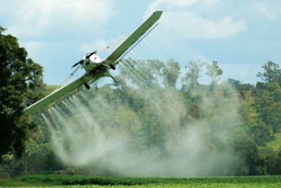 Câmara aprova PL que flexibiliza entrada de mais agrotóxicos no Brasil