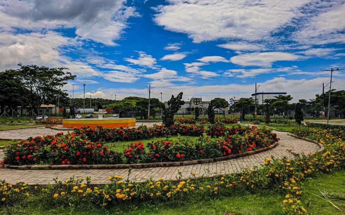 A rotat&oacute;ria da Bayer passa constantemente por manuten&ccedil;&atilde;o e embelezamento