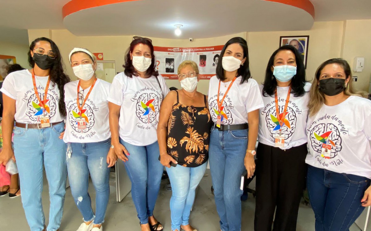 A equipe do Caps II visitou a Cl&iacute;nica da Mulher para levar informa&ccedil;&otilde;es e dividir experi&ecirc;ncias