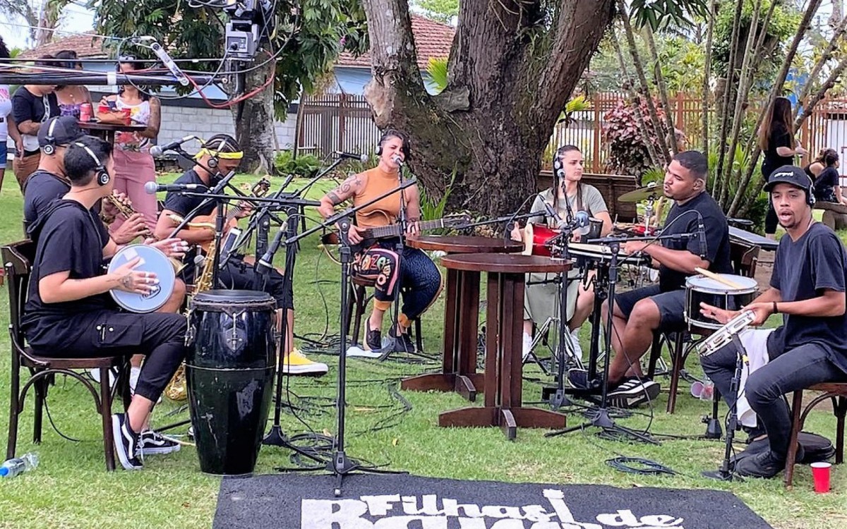 As rodas de samba das Filhas de Bamba j&aacute; s&atilde;o realizadas h&aacute; quatro anos, inclusive com m&uacute;sicas autorais