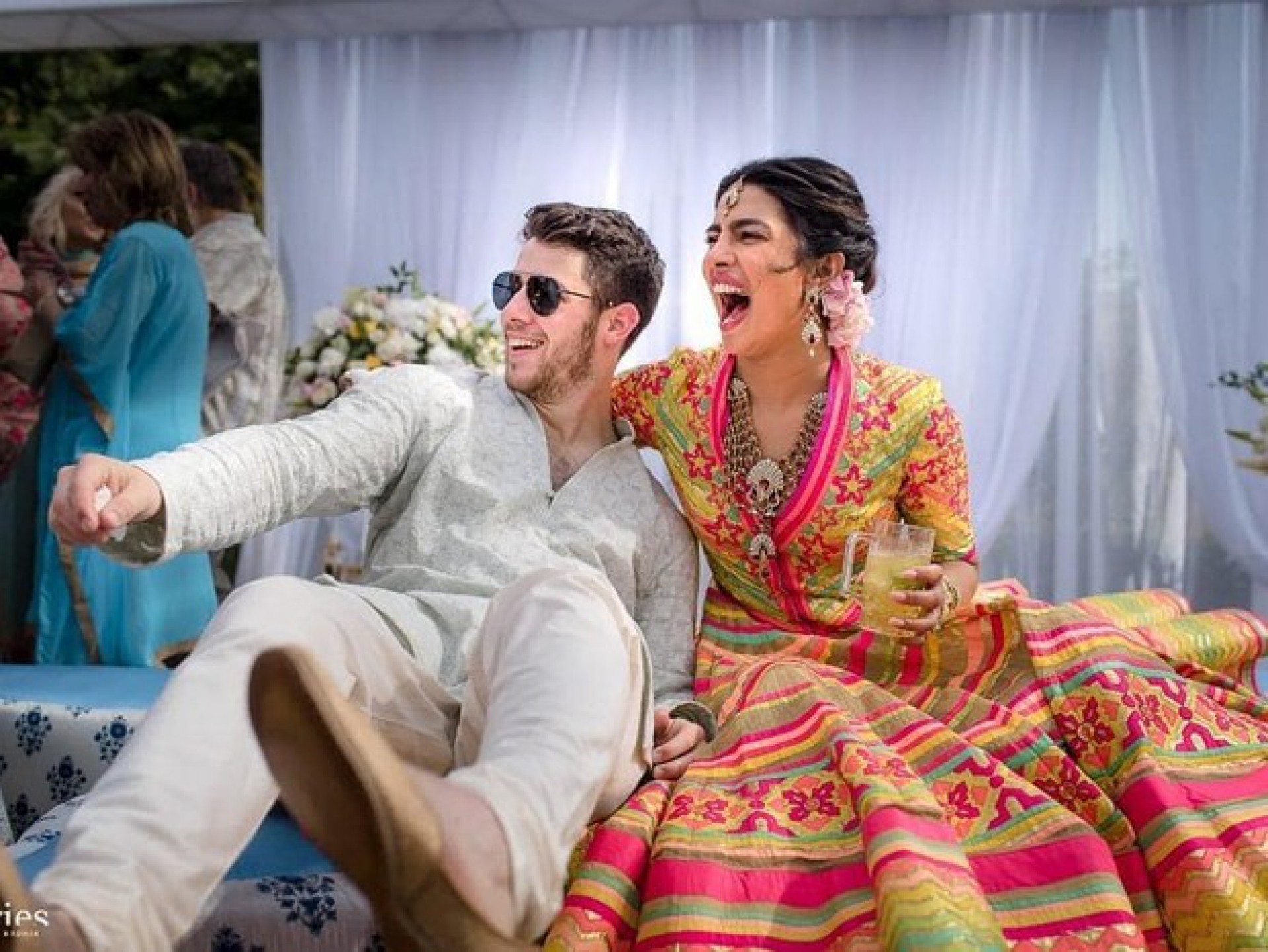 Nick Jonas com a esposa, Priyanka Chopra - Reprodução