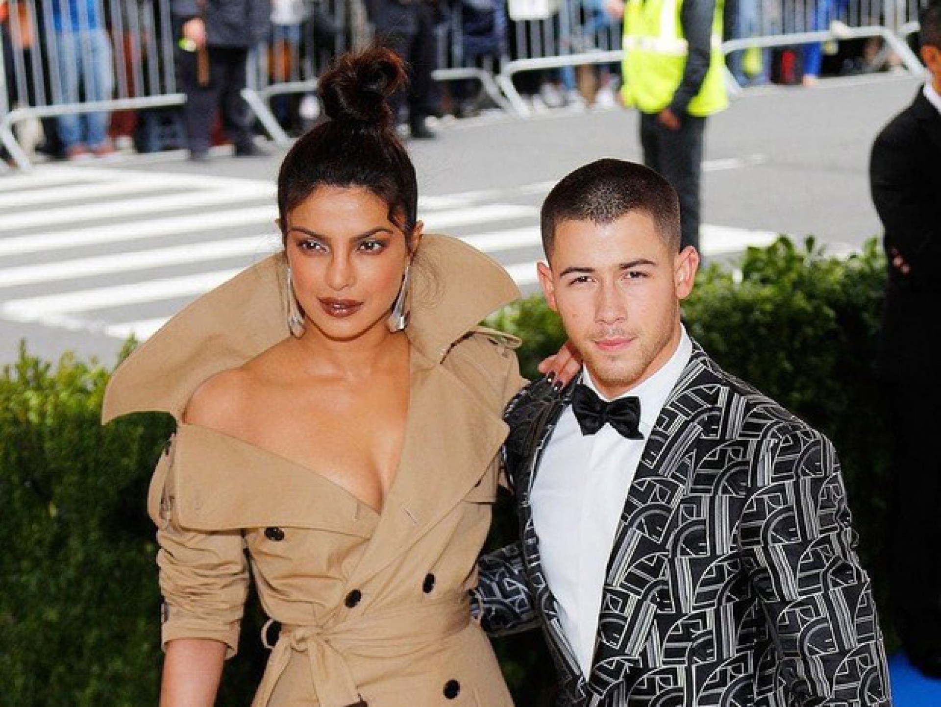 Nick Jonas com a esposa, Priyanka Chopra - Reprodução